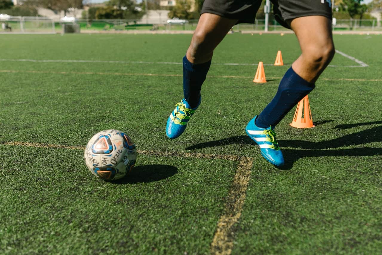 Types of Soccer Kicks: Making The Right Connection